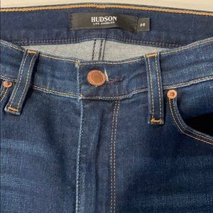 NWOT HUDSON “HIGH-RISE SUPER SKINNIES!”